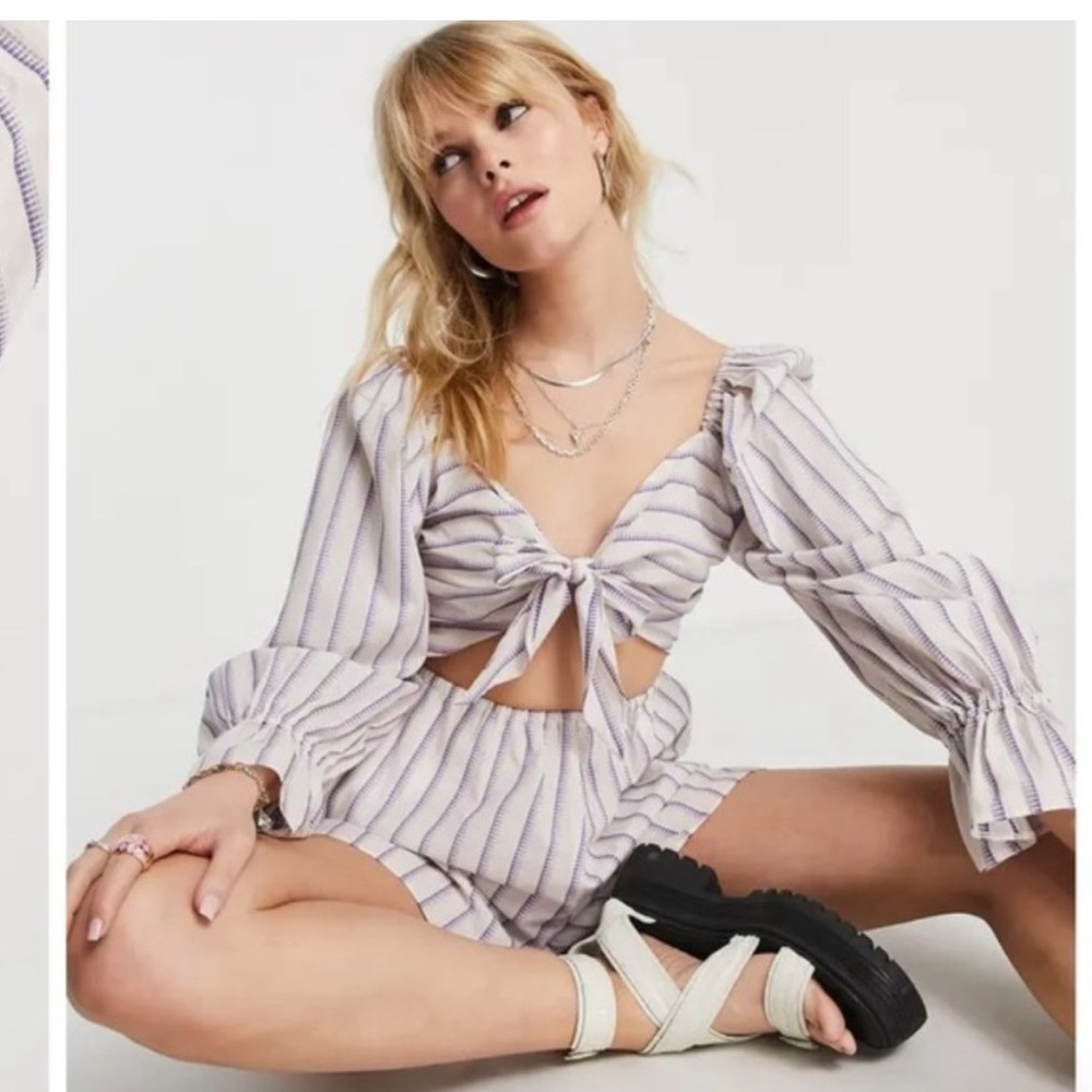 ✨Stripe Bow Tie Long Sleeve Romper